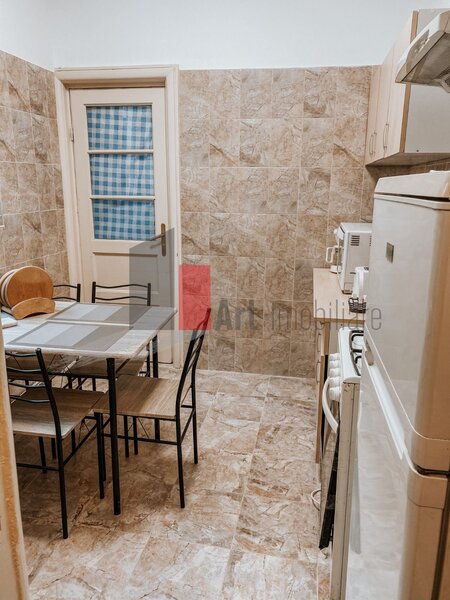 Blv. Carol I, apartament 4 camere.